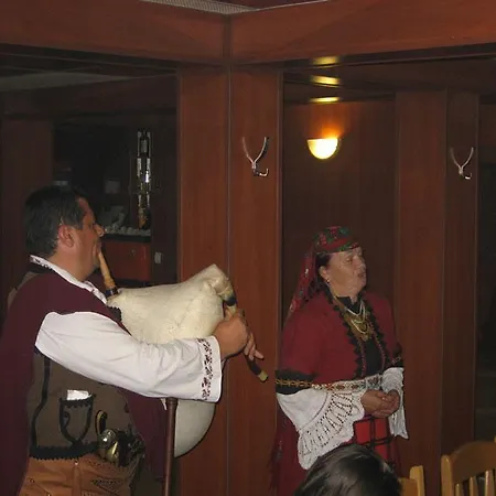 Hotel Семеен Хотел Визаж Yambol