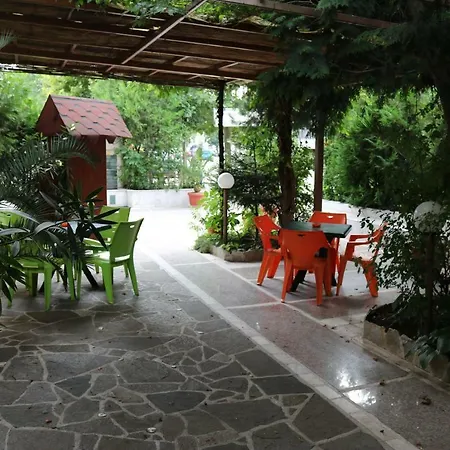 Семеен Хотел Визаж Hotel Yambol