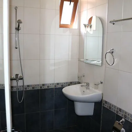Hotel Семеен Хотел Визаж *